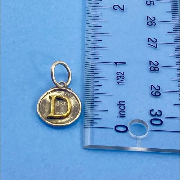Waxing Poetic Chancery Insignia letter charm - Picture 3 of 3